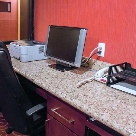 Comfort Inn & Suites Trussville I-59 Exit 141 מראה חיצוני תמונה