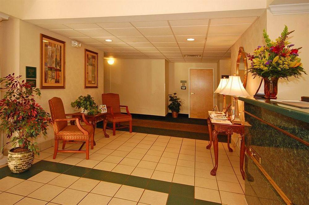 Comfort Inn & Suites Trussville I-59 Exit 141 מראה חיצוני תמונה