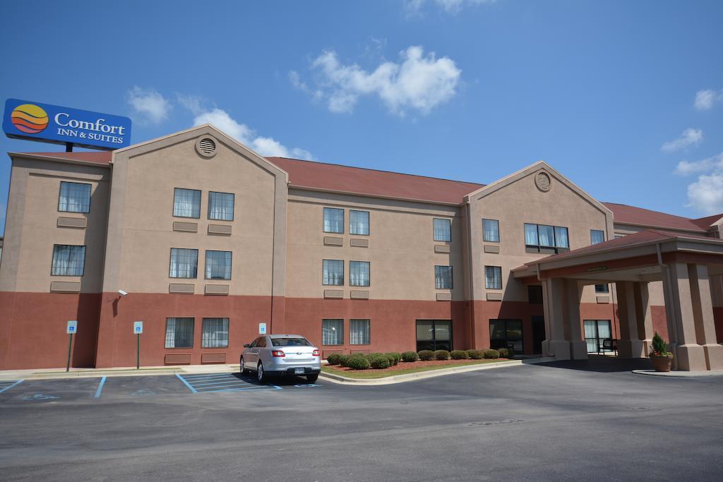Comfort Inn & Suites Trussville I-59 Exit 141 מראה חיצוני תמונה