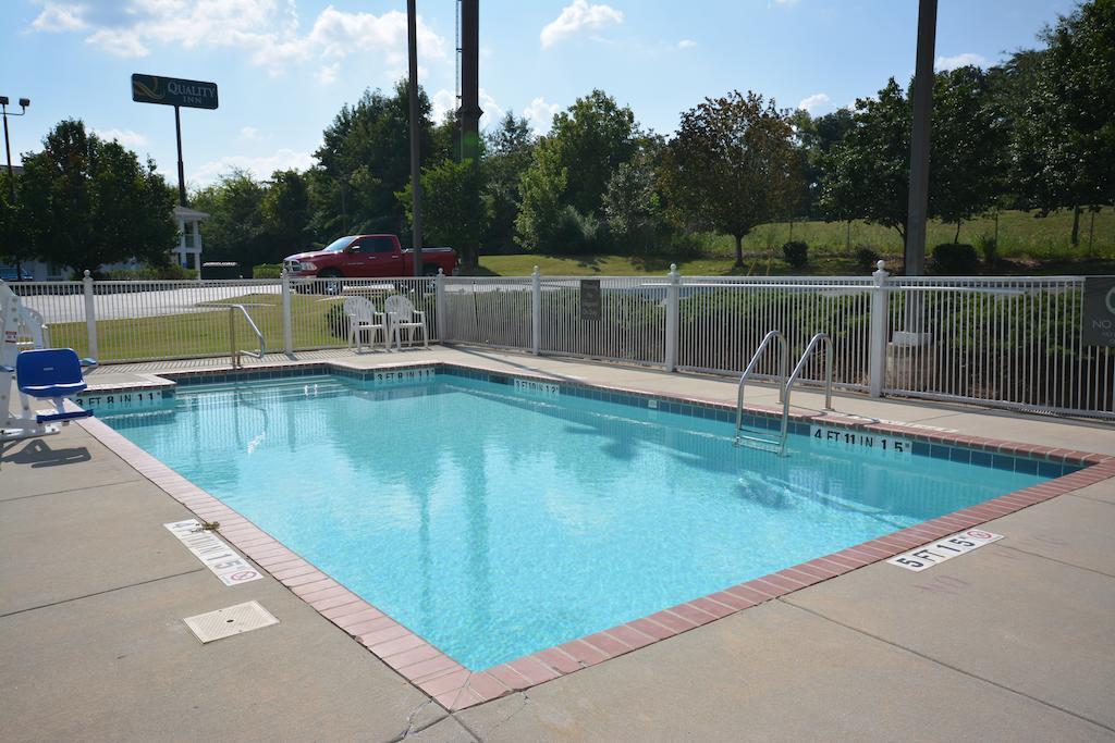 Comfort Inn & Suites Trussville I-59 Exit 141 מראה חיצוני תמונה