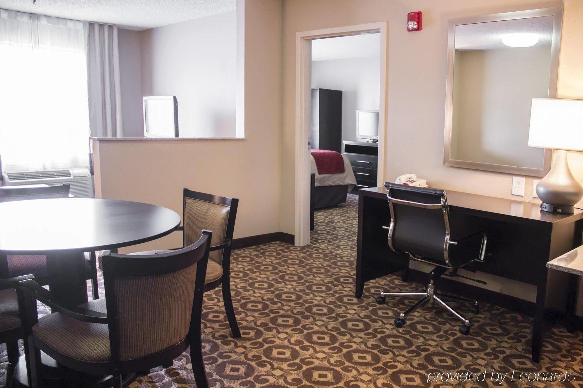 Comfort Inn & Suites Trussville I-59 Exit 141 מראה חיצוני תמונה