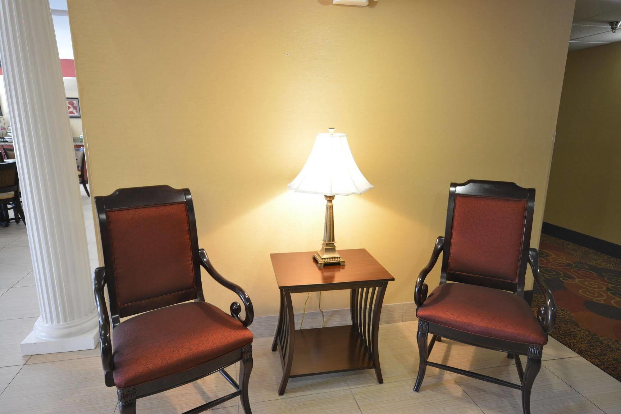 Comfort Inn & Suites Trussville I-59 Exit 141 מראה חיצוני תמונה