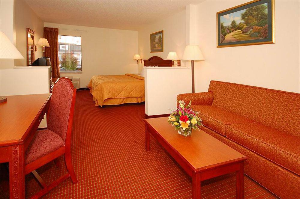 Comfort Inn & Suites Trussville I-59 Exit 141 מראה חיצוני תמונה