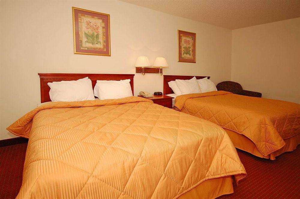 Comfort Inn & Suites Trussville I-59 Exit 141 מראה חיצוני תמונה